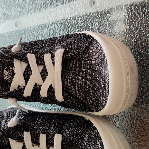 Roxy Women's Sneakers - 9.5 - EUC - Picture 3 of 13